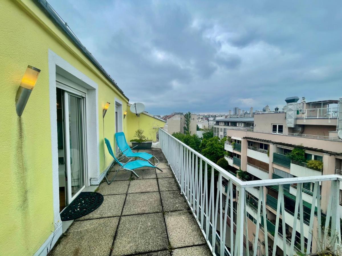 Cosy Flat With Huge Terrasse! Long Or Shortterm Apartment เวียนนา ภายนอก รูปภาพ