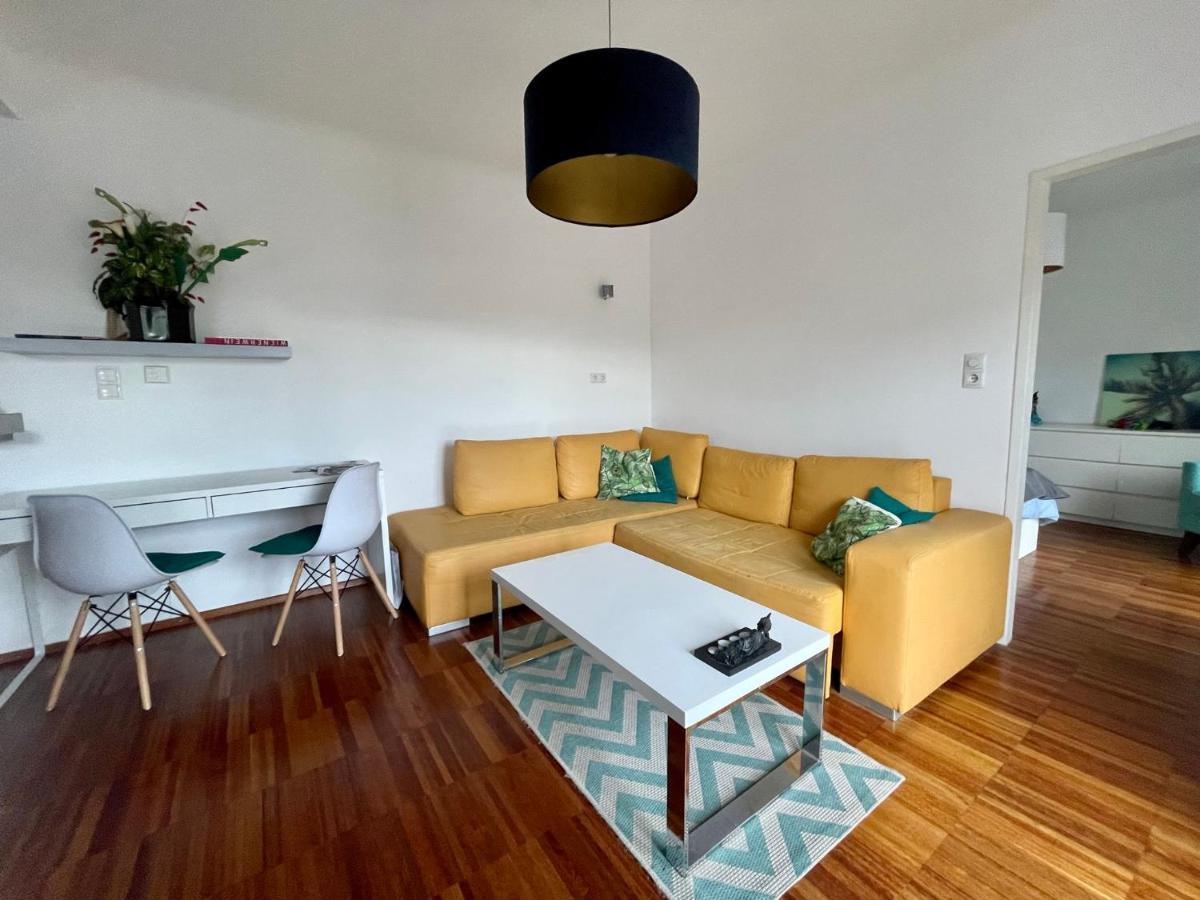 Cosy Flat With Huge Terrasse! Long Or Shortterm Apartment เวียนนา ภายนอก รูปภาพ